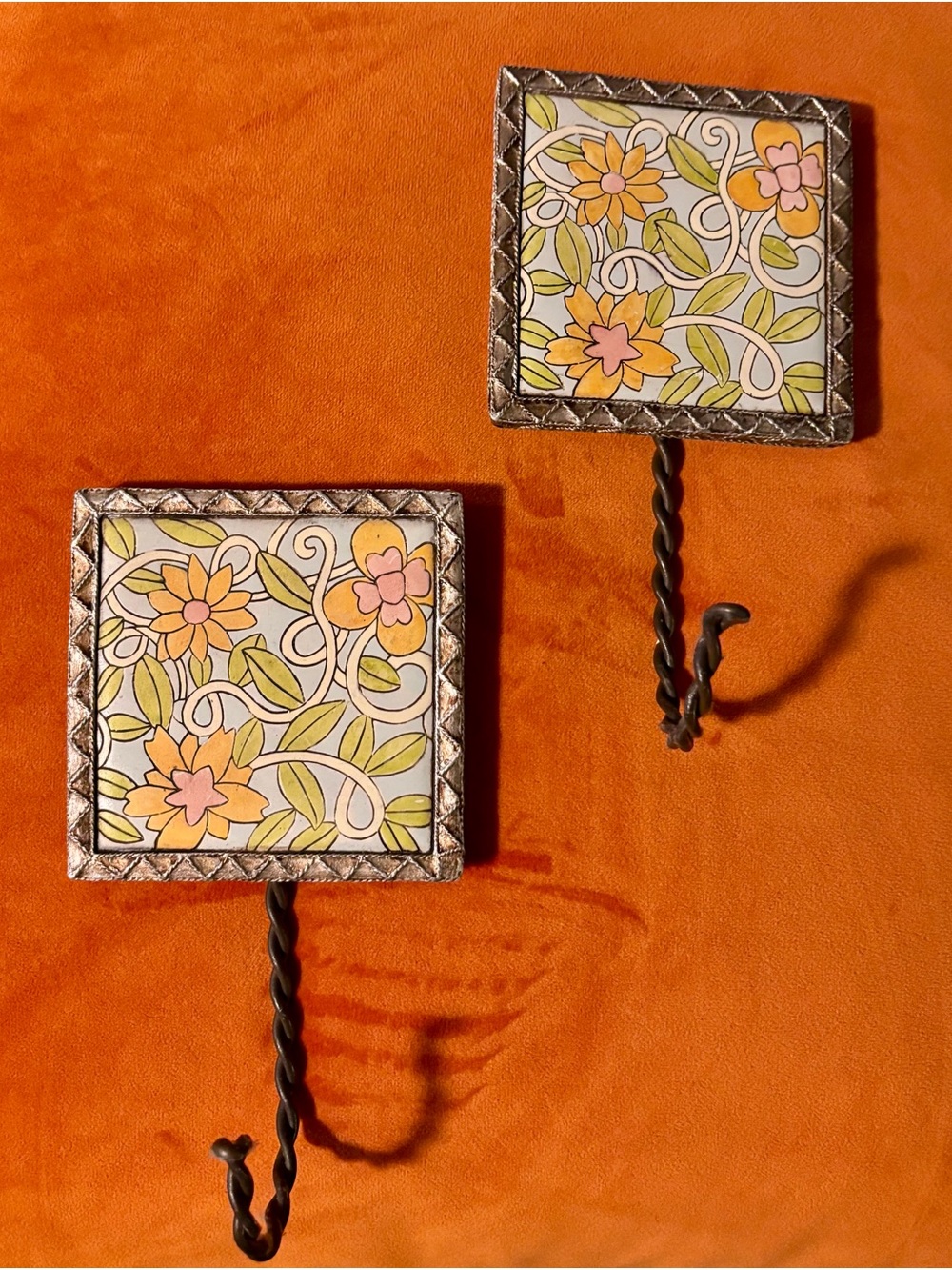 🪷ANTHROPOLOGIE🪷WALL HOOK PAIR🪷